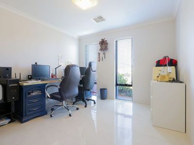 164 Harrington Waters Drive , Waikiki