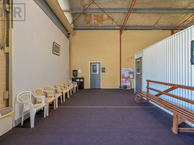 1 / 4 Pusey Road, Cockburn Central