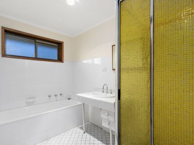 5 / 140 Guthridge Parade, Sale