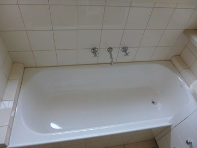 1 / 224 High Street, Belmont
