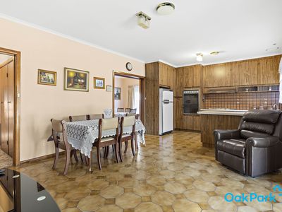 27 Cosmos Street, Glenroy