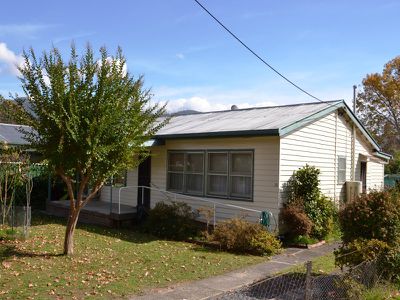 13 Simmonds Street , Mount Beauty
