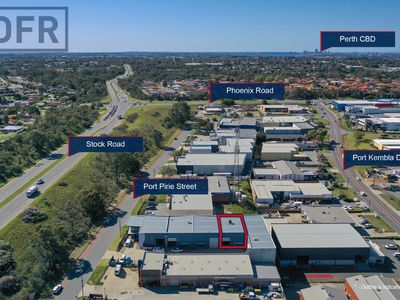 4 / 17 Port Pirie Street, Bibra Lake