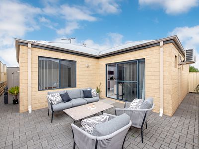 2/31 Almurta Way, Nollamara