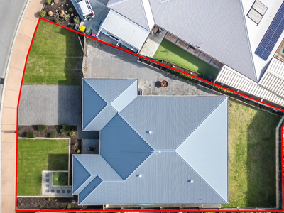 4 Riverland Drive, Ellenbrook
