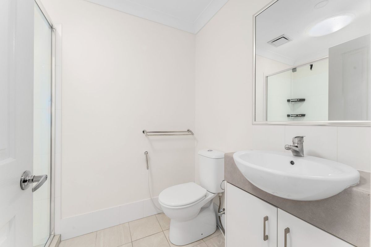 4 Larcom Crescent, Redbank Plains