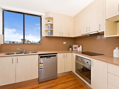 8E / 10 Bligh Place, Randwick