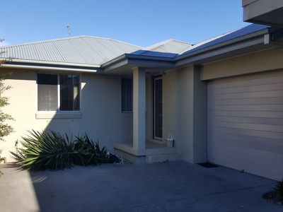 3 / 22 Peterborough Avenue, Lake Illawarra