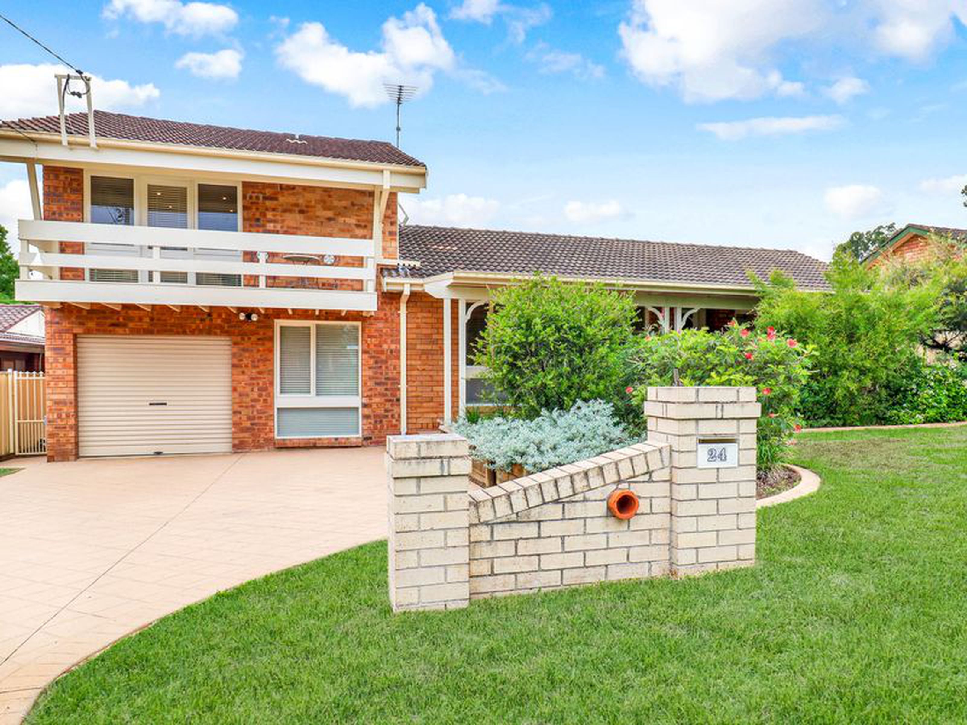 24 Banool Avenue, SOUTH PENRITH