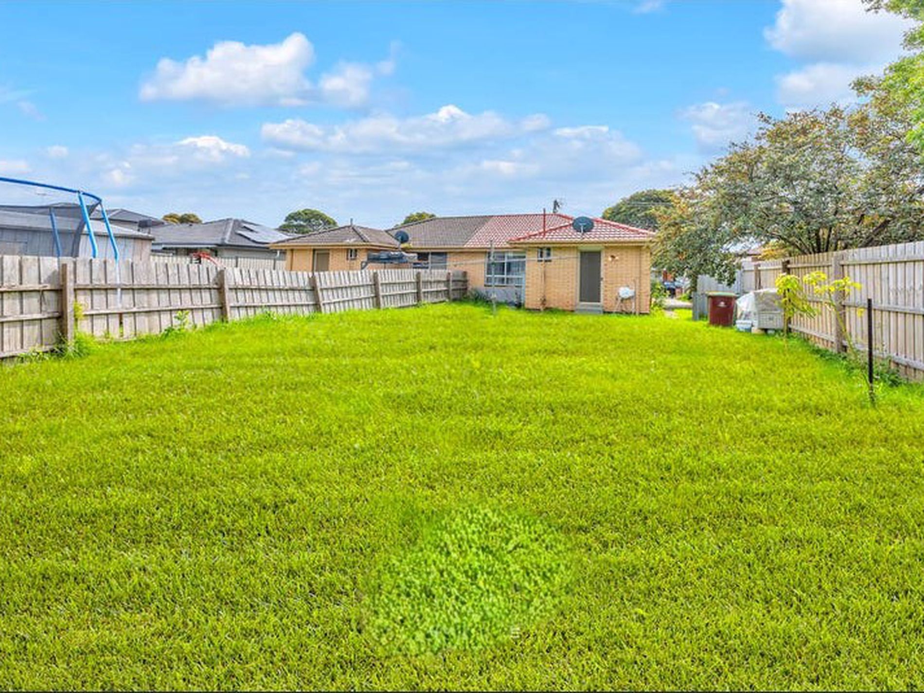 1 / 25 Edinborough Street, Hallam