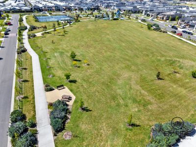 19 Stonefox Circuit, Clyde North