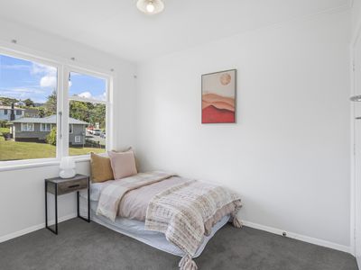 6 Hampshire Street, Cannons Creek