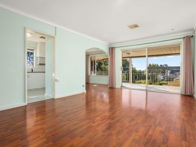 72A Corinthian Road West, Shelley