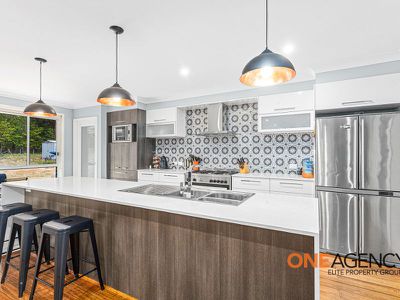 9 Hickory Crescent, Bangalee