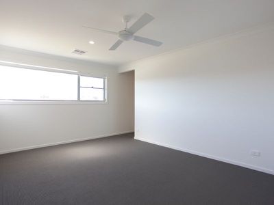 68 Hillcrest Street, Rochedale