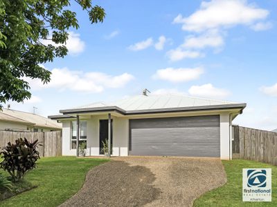 4 Robertson Close, Atherton