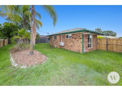 2 / 7 Bellini road, Burpengary