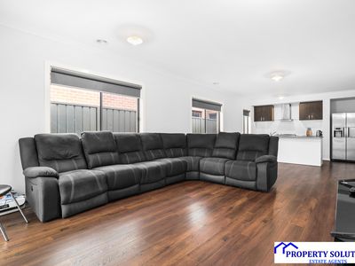 9 Rotary Street, Clyde