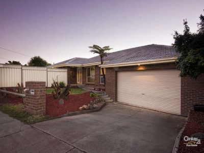6 Delacombe Drive, Hampton Park