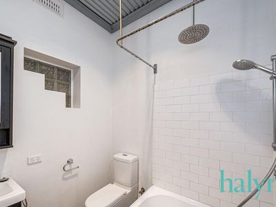 64 London Street, North Perth