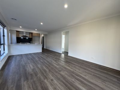13 Duncliffe Road, Truganina