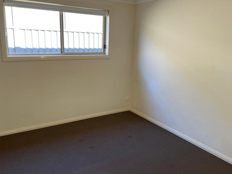3 Auld Street, Elderslie