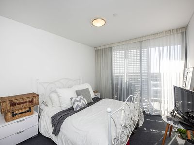 606 / 96 Bow River Crescent, Burswood