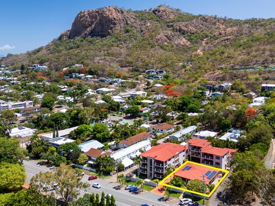 1 / 78 Paxton Street, North Ward