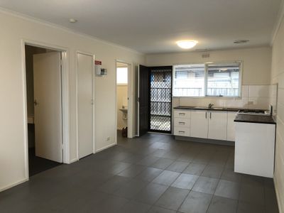 2 / 152 Bacchus Marsh Road, Corio
