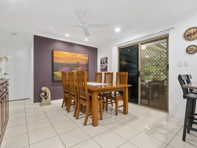 11 Dollarbird Place, Glass House Mountains