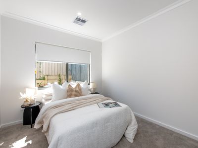 11C Canara Road, Westminster