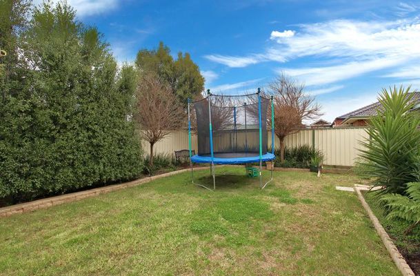 18 Bingin Place, Craigieburn
