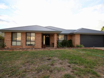 19 Sundown Drive, Kelso