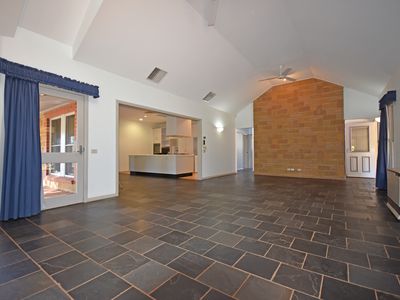 7 Peppercorn Place, Dubbo