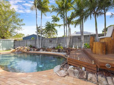 21 Gooloi Court, Tewantin