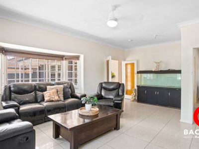 21 Saint Leonard Crescent, Elizabeth Downs