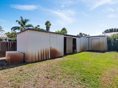 46 Farmfield Way, Morley