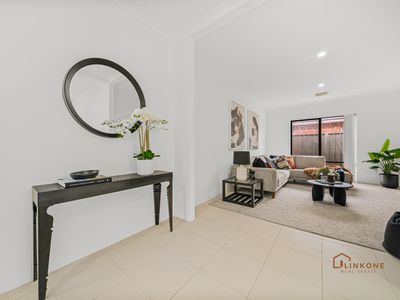 79 Castella Drive, Caversham