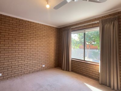 2 / 70 Rowan Street, Wangaratta