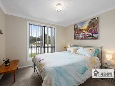 12 Serrata Crescent, Sisters Beach