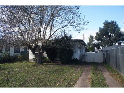 6 Elizabeth Street, Horsham