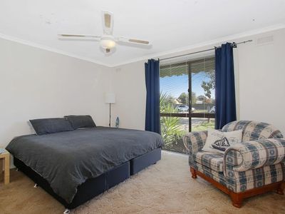138 Larmer St, Howlong