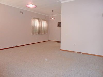 15 Glendale Ave, Narwee