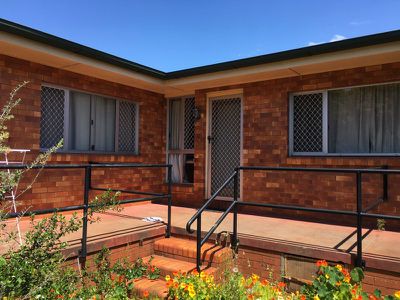 2 / 14 Taylor Street, Toowoomba City