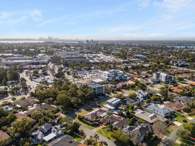 17 Colleran Way, Booragoon