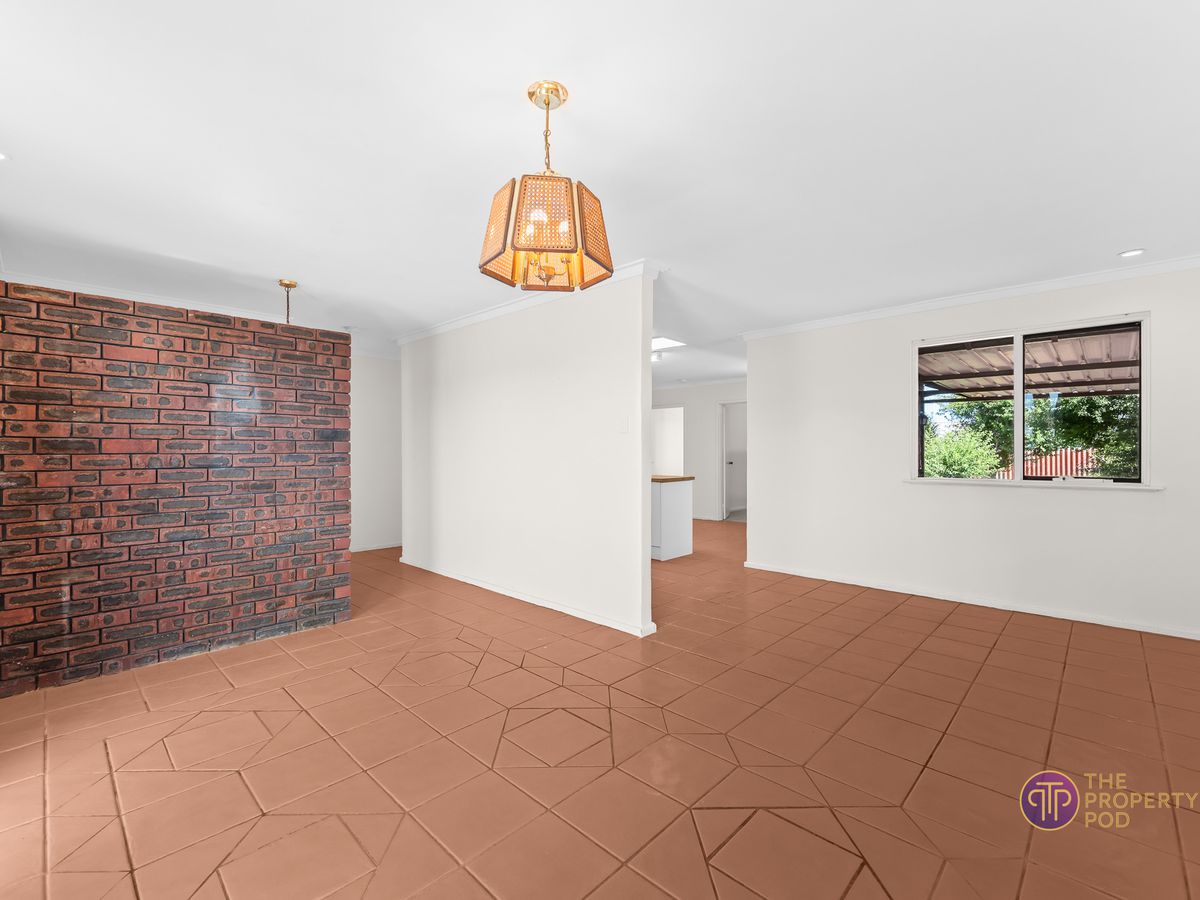 7 Ravenhill Road, Thornlie