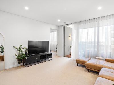 607 / 2 Moreau Parade, East Perth