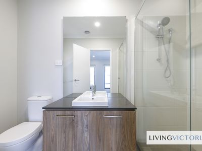 12 Bowenia Avenue, Craigieburn