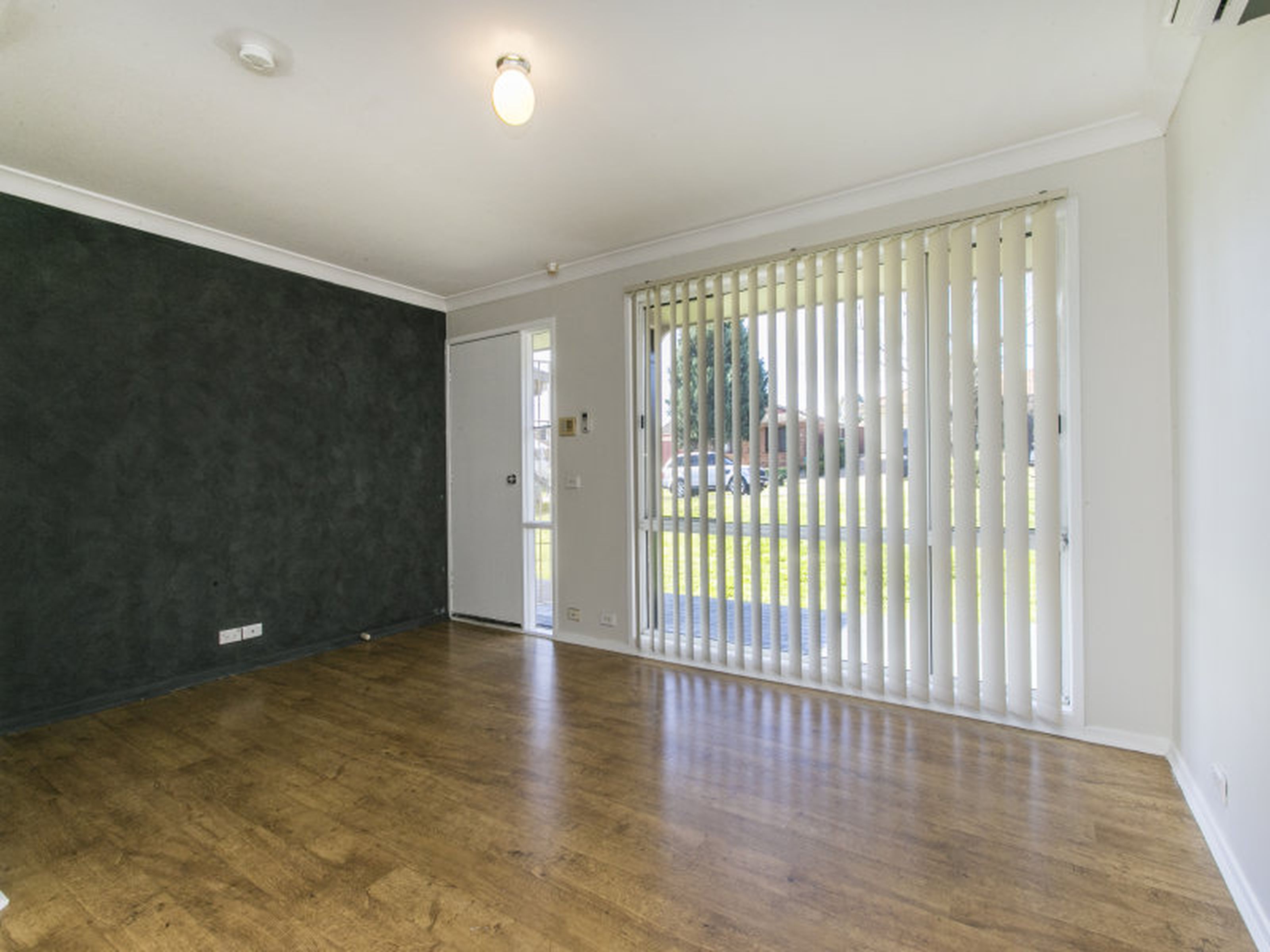 9 Sandpiper Crescent , CLAREMONT MEADOWS