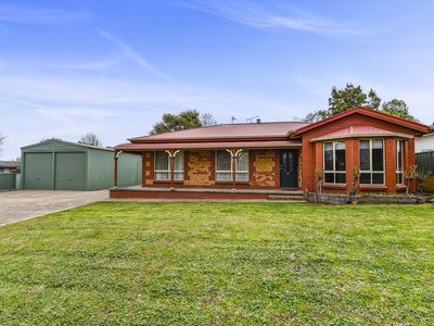 1 Hill Crescent, Mount Gambier